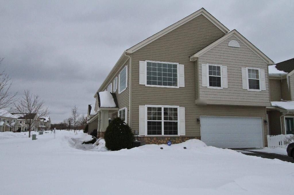 townhome home in Farmington